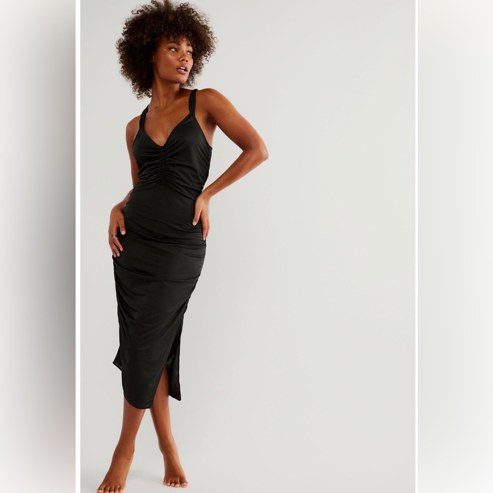 Free People Intimately, Another something nearly slip Size Large NWT